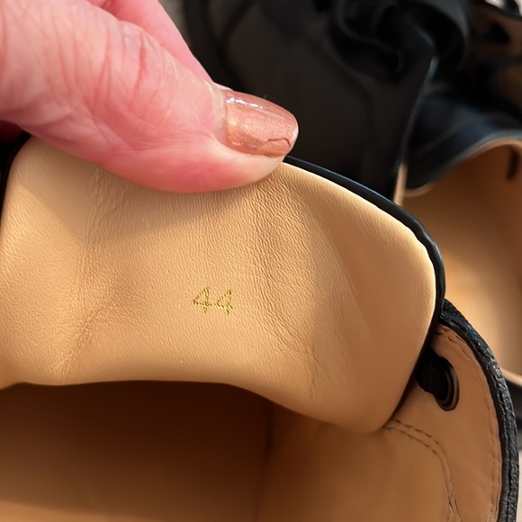 Men’s Louboutin sneakers - Picture 8 of 16